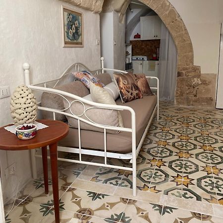 La Casa Delle Conchiglie B&B Полиняно а Маре Екстериор снимка